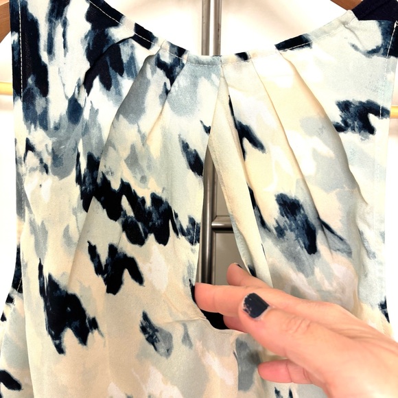 Anthropologie Deletta Sleeveless Top Abstract Spring Solid Front Size Small - Picture 4 of 8